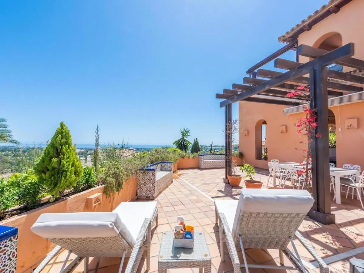 Los Belvederes A Spacious And Luxury Apartment Marbella