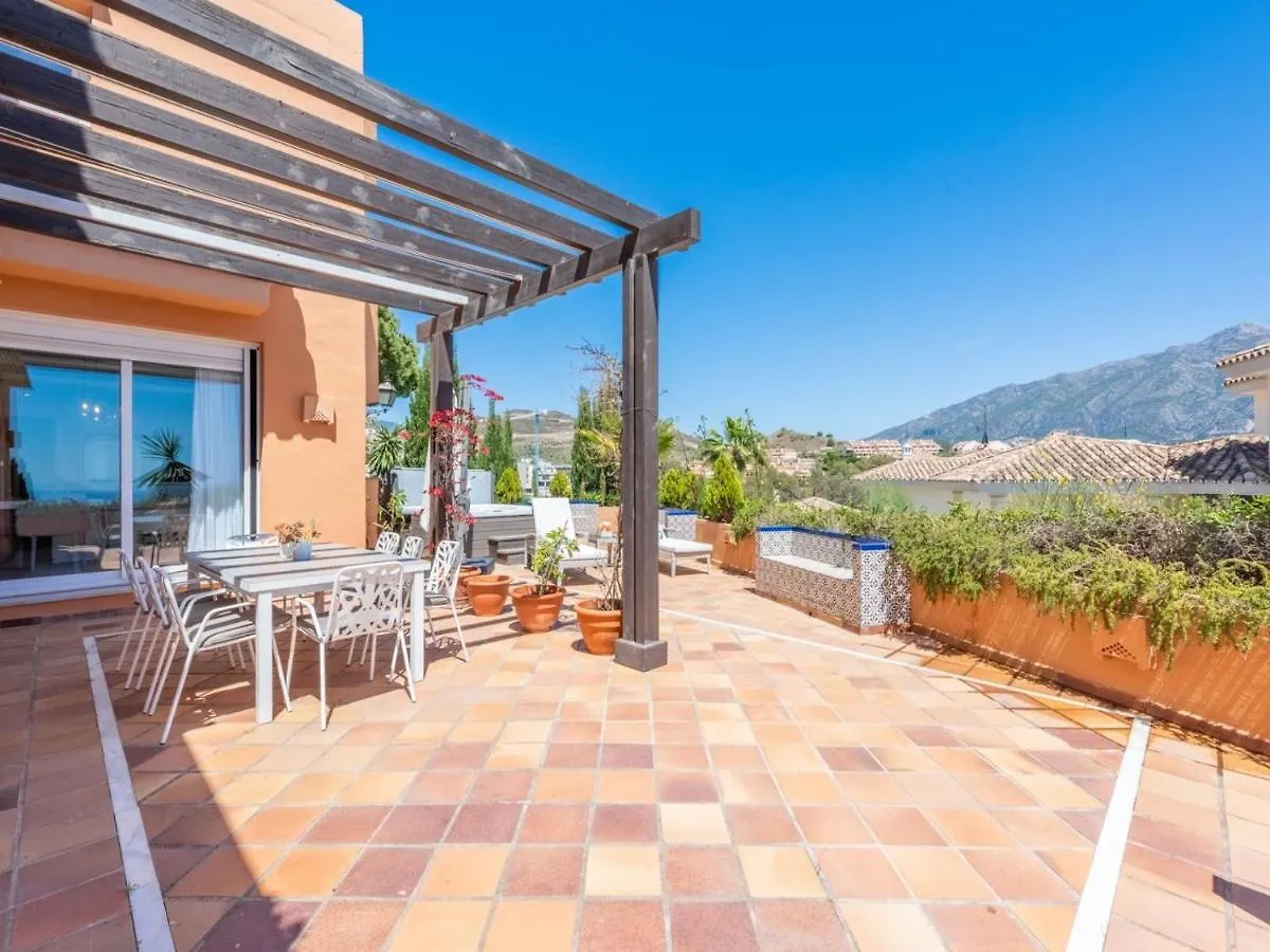 Los Belvederes A Spacious And Luxury Apartment Marbella