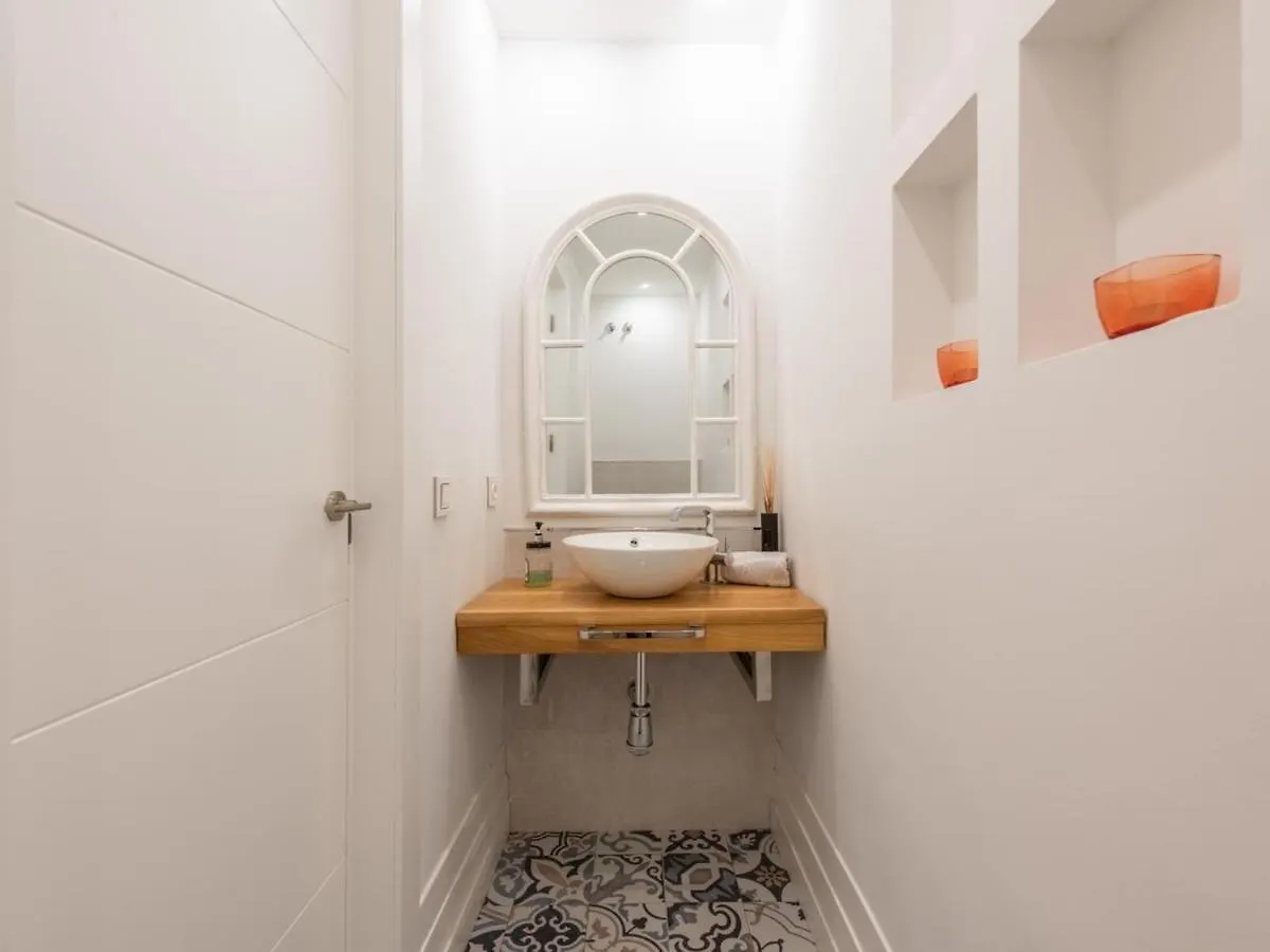 Los Belvederes A Spacious And Luxury Apartment Marbella Spain